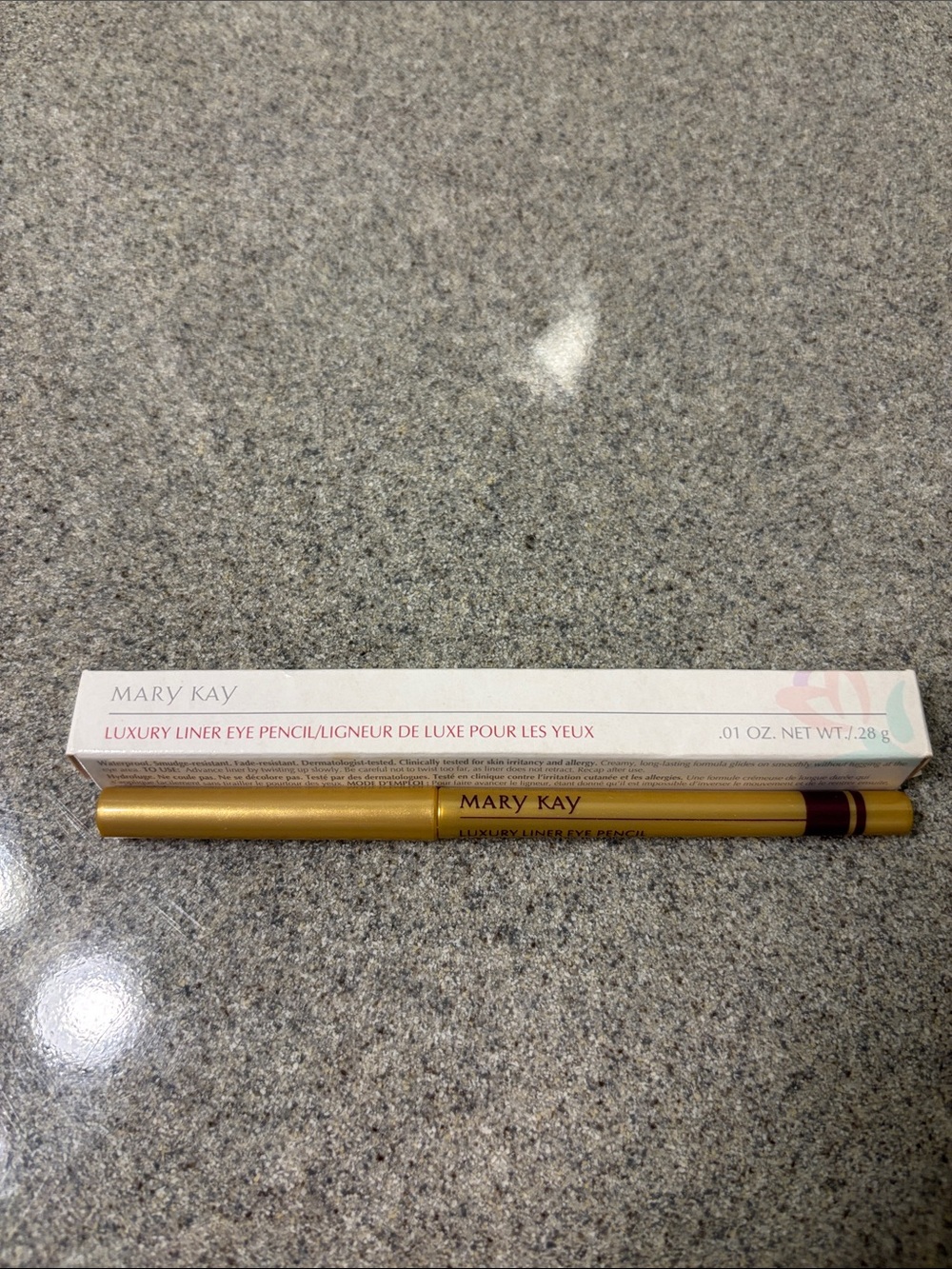 NWT Mary Kay Luxury Liner Eye Pencil — Plum